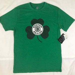 NHL Boston Bruins Shamrock Logo Men’s T-Shirt